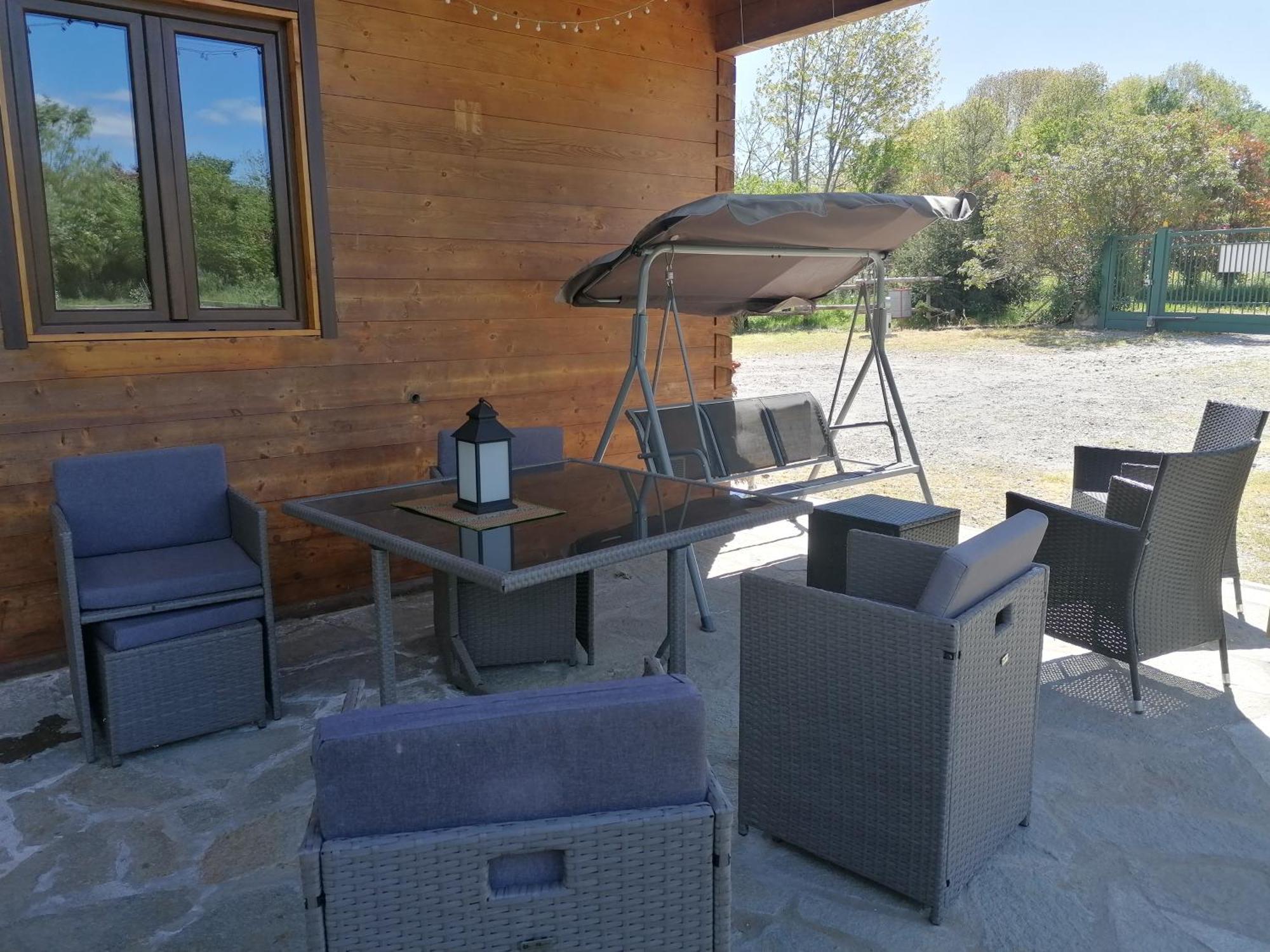 Agriturismo Bio Apipoli Montano Lucino Exterior photo